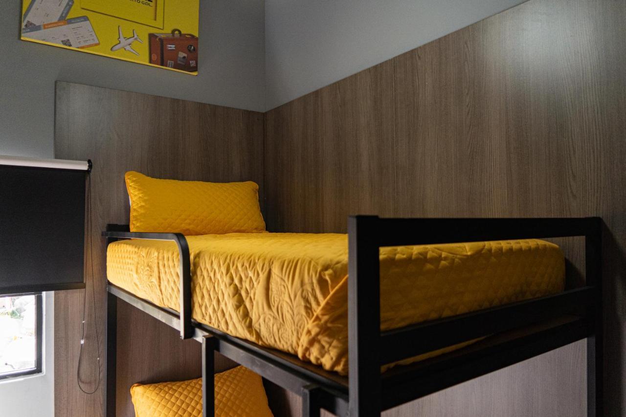 Check Inn Hostal Aeropuerto Gdl Las Pintas Ngoại thất bức ảnh