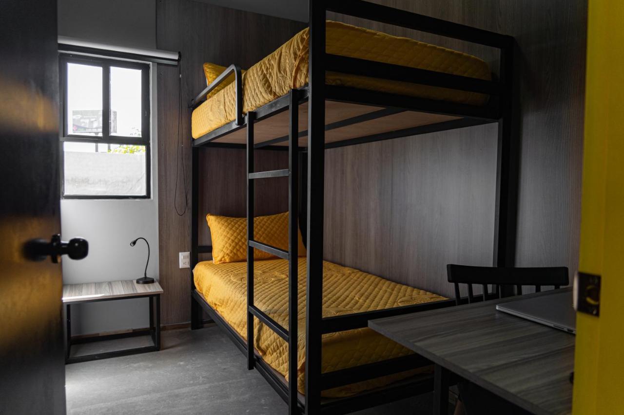 Check Inn Hostal Aeropuerto Gdl Las Pintas Ngoại thất bức ảnh