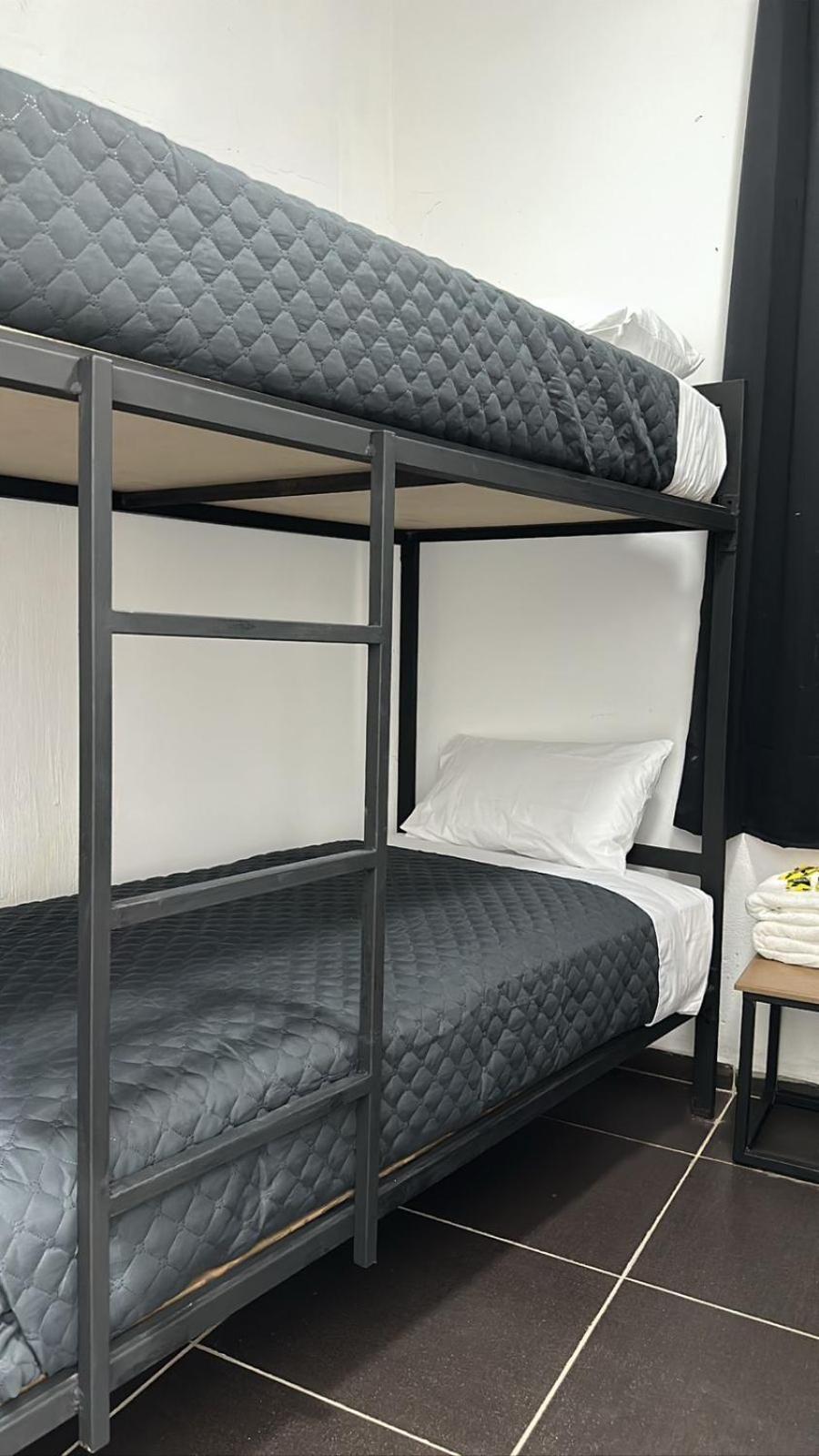 Check Inn Hostal Aeropuerto Gdl Las Pintas Ngoại thất bức ảnh